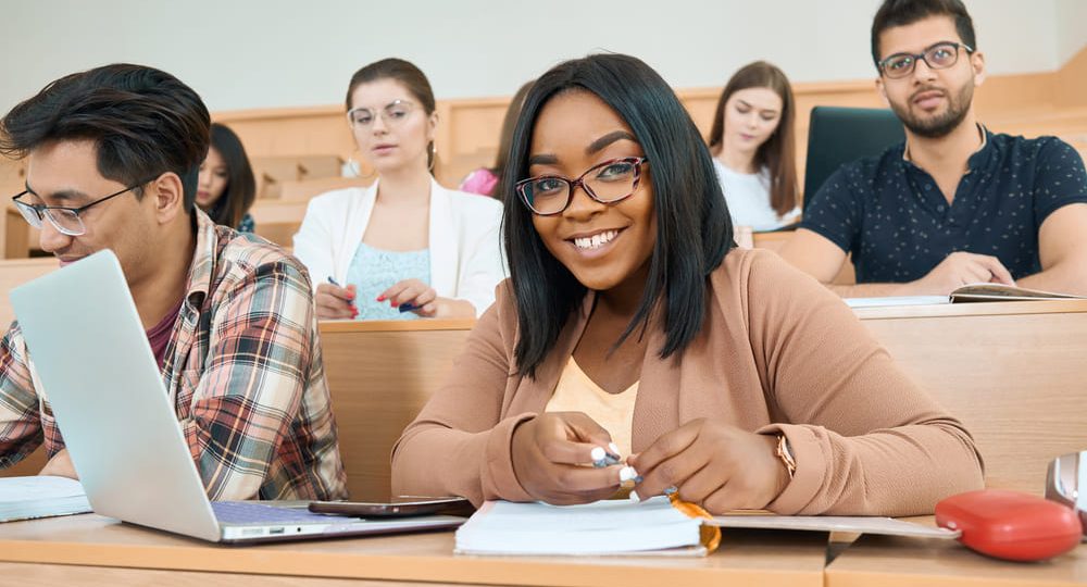 Estrategias comerciales modernas: formación en Mercadeo en la Universidad Latina