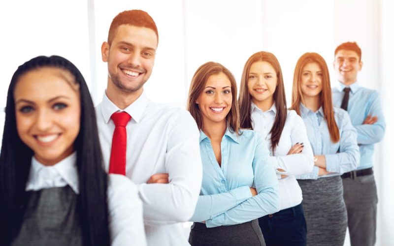 Servicio de reclutamiento: beneficios clave para reducir costos y retener talento